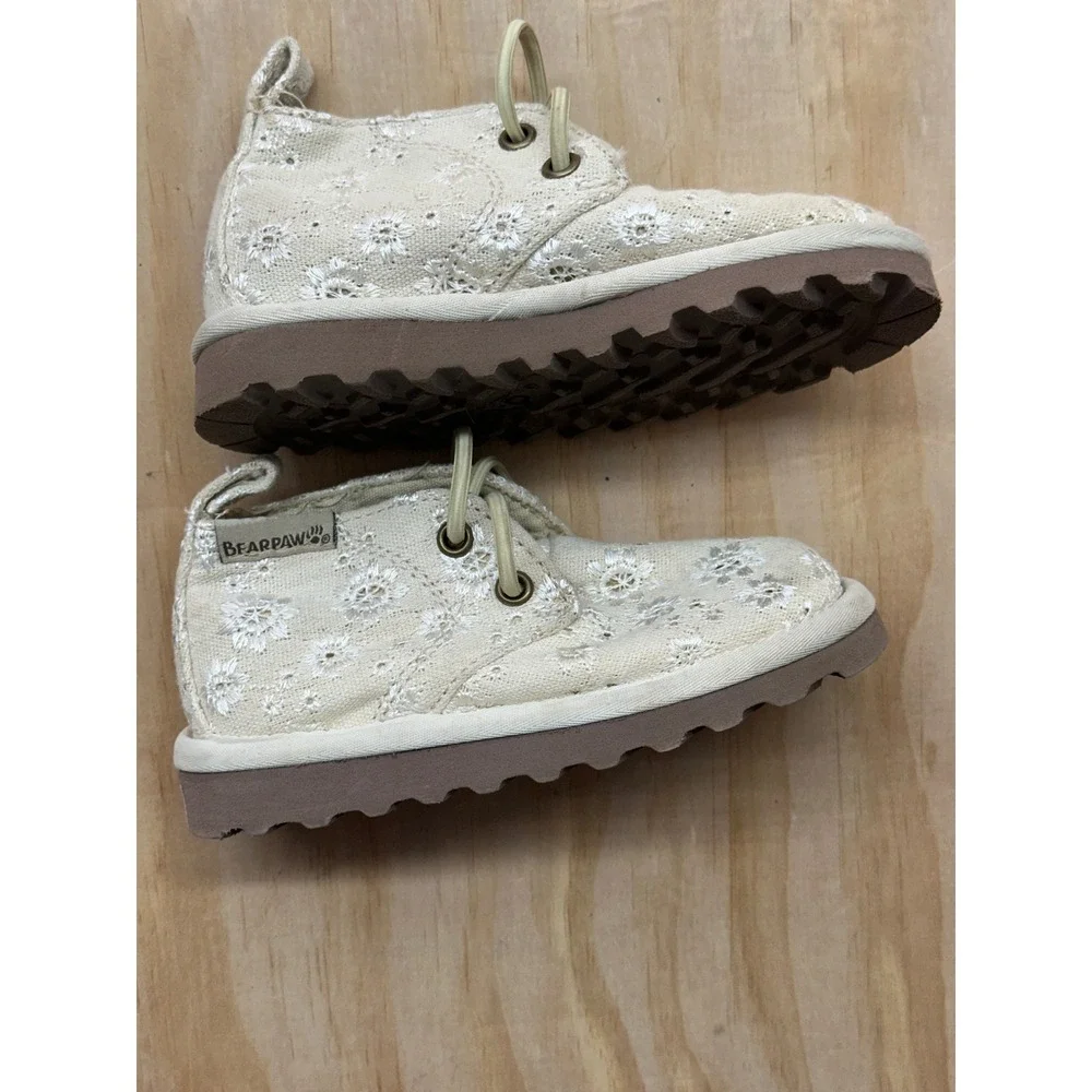 Bearpaw Skye Toddler Shoes Size 7 Beige Washed Canvas Floral Eyelet‎ Boots 2578T